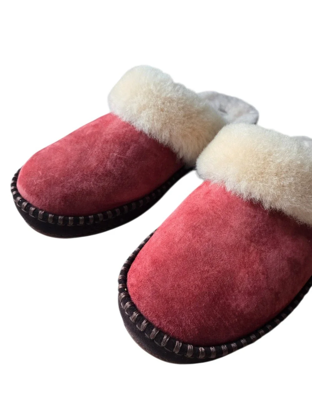 UGG Aira Red Clay Slippers - Picture 9 of 12